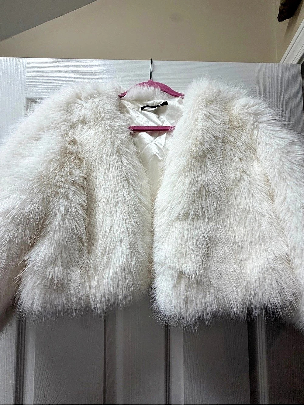 Alex Marie Faux Fur Vest in White Medium Like New